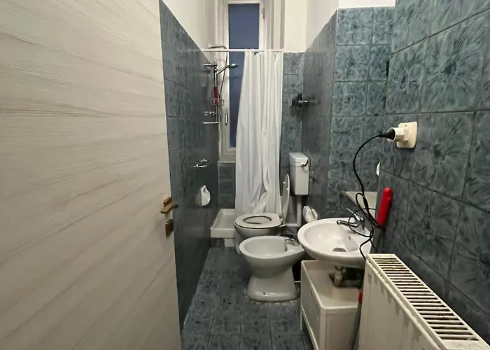 Yasna Private Guest house
